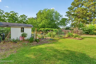 207 W 3rd Street, Princeton, NC 27569 - Photo 51