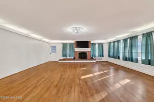 207 W 3rd St, Princeton, NC 27569 - Photo 25
