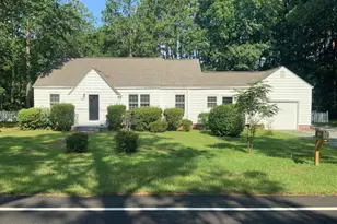 1101 N Poplar St, Aberdeen, NC 28315 - Photo 1