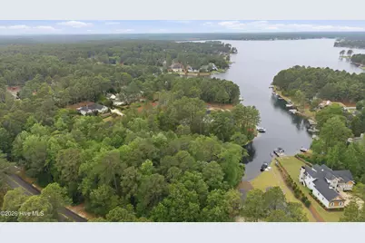 137 Callis Circle, West End, NC 27376 - Photo 13