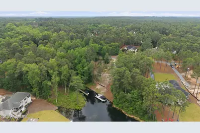137 Callis Circle, West End, NC 27376 - Photo 3