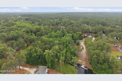 137 Callis Circle, West End, NC 27376 - Photo 15