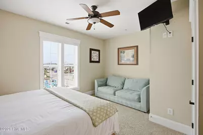 103 Charlotte Avenue #Apt 104, Carolina Beach, NC 28428 - Photo 21