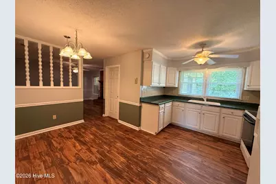 111 Old Post Court, Jacksonville, NC 28546 - Photo 5