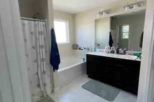 216 Holly Grove Ct E, Jacksonville, NC 28540 - Photo 9