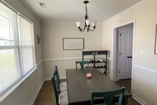 216 Holly Grove Ct E, Jacksonville, NC 28540 - Photo 3