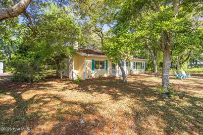 313 Mercer Street, Oak Island, NC 28465 - Photo 3