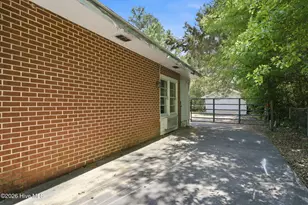 1602 E Ash St, Goldsboro, NC 27530 - Photo 33