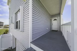 111 Hanby Ave, Carolina Beach, NC 28428 - Photo 5