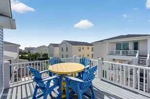 111 Hanby Ave, Carolina Beach, NC 28428 - Photo 33