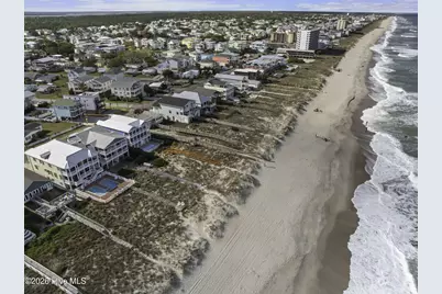 111 Hanby Avenue, Carolina Beach, NC 28428 - Photo 21