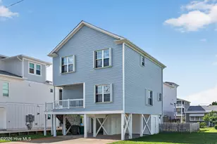 111 Hanby Ave, Carolina Beach, NC 28428 - Photo 3