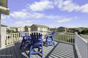 111 Hanby Ave, Carolina Beach, NC 28428 - Photo 15