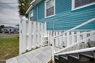 704 Carolina Beach Ave S, Carolina Beach, NC 28428 - Photo 31