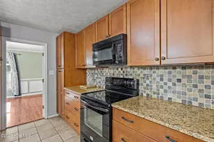 215 Canterbury Rd, Southern Pines, NC 28387 - Photo 17