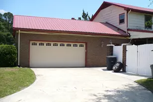 218 Parkwood Dr, Jacksonville, NC 28546 - Photo 3
