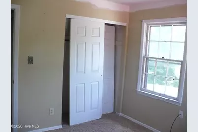218 Parkwood Drive, Jacksonville, NC 28546 - Photo 13