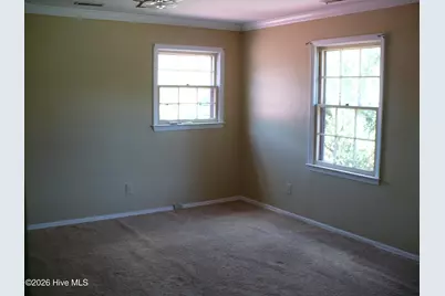 218 Parkwood Drive, Jacksonville, NC 28546 - Photo 17