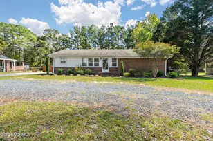1708 N Poplar St, Aberdeen, NC 28315 - Photo 1