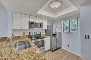 4403 Holly Tree Rd, Wilmington, NC 28412 - Photo 9