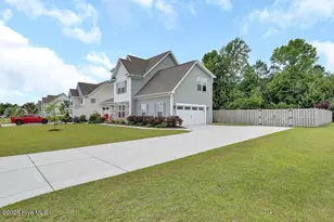 75 Fletcher Ln, Hampstead, NC 28443 - Photo 3