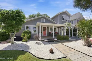 105 S Webb St, Swansboro, NC 28584 - Photo 5