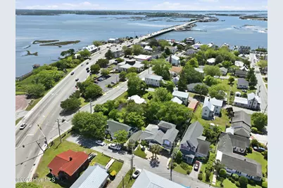 105 S Webb Street, Swansboro, NC 28584 - Photo 21