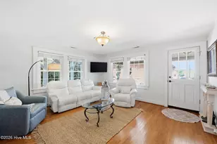 105 S Webb St, Swansboro, NC 28584 - Photo 25