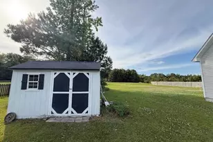 310 Murphy Dr, Jacksonville, NC 28540 - Photo 5