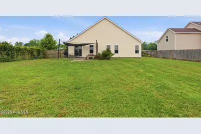1352 Old Comfort Highway, Trenton, NC 28585 - Photo 23