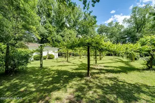 218 N Duplin St, Wallace, NC 28466 - Photo 13