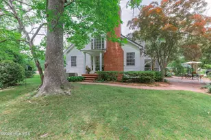 218 N Duplin St, Wallace, NC 28466 - Photo 5