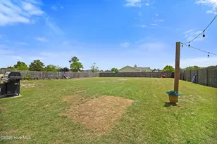 200 Essex Ct, Richlands, NC 28574 - Photo 19