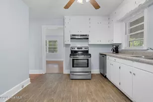 1126 Tarboro St, Rocky Mount, NC 27801 - Photo 7