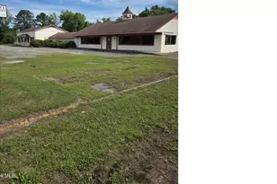 508 E New Bern Rd, Kinston, NC 28504 - Photo 1