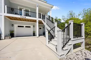 10508 Coast Guard Rd, Emerald Isle, NC 28594 - Photo 3