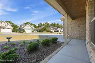 120 Heath Ct, West End, NC 27376 - Photo 3