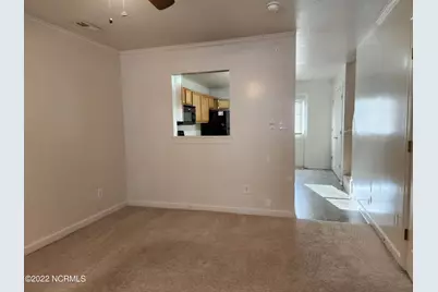 205 Bridgewood Drive, Jacksonville, NC 28546 - Photo 3