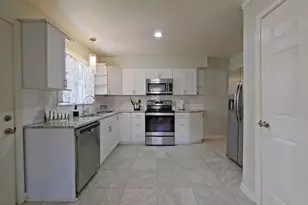 803 W Woodlawn Ave, North Augusta, SC 29841 - Photo 5