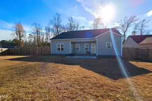 307 Garland Shores Dr, Hubert, NC 28539 - Photo 17