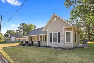 501 N Raiford Street, Selma, NC 27576 - Photo 31