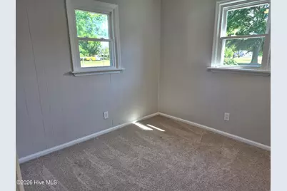 502 S Sycamore Street, Fremont, NC 27830 - Photo 11
