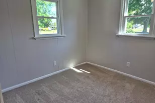502 S Sycamore St, Fremont, NC 27830 - Photo 11