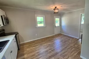 502 S Sycamore St, Fremont, NC 27830 - Photo 7