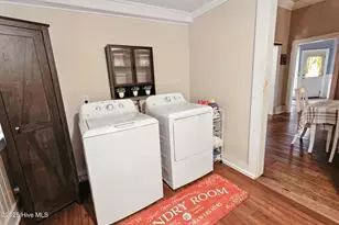 207 S Walker St, Burgaw, NC 28425 - Photo 15