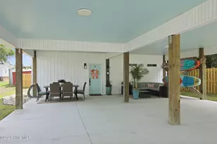 220 Pelican Dr, Atlantic Beach, NC 28512 - Photo 37
