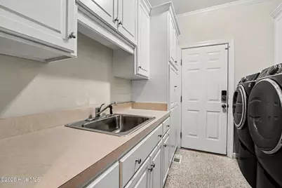 804 S Baden Court, Goldsboro, NC 27534 - Photo 17