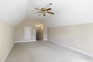 302 Coldwater Dr, Swansboro, NC 28584 - Photo 37
