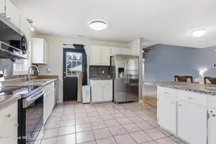 102 Jer Mar Dr, Havelock, NC 28532 - Photo 13