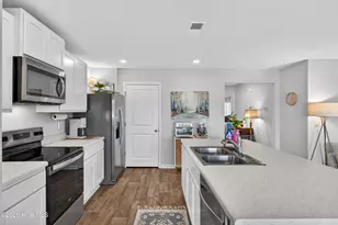 3013 Course Ln, Surf City, NC 28445 - Photo 9